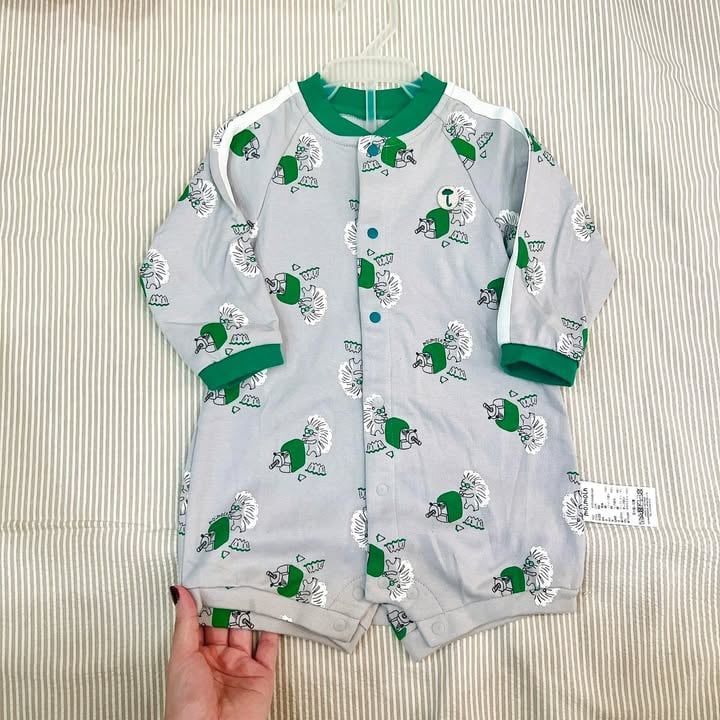 BODY ĐÙI XUẤT HÀN XÁM HÌNH