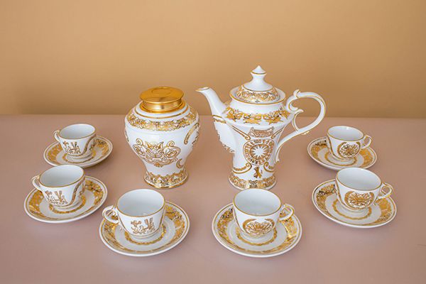 Bộ ấm trà nạm dát phủ vàng 24k mã MG-TS01W