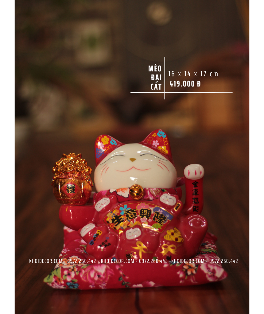 MÈO THẦN TÀI VẪY TAY ĐỎ