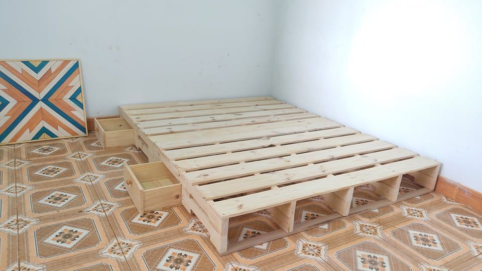  GIƯỜNG GỖ THÔNG PALLET 