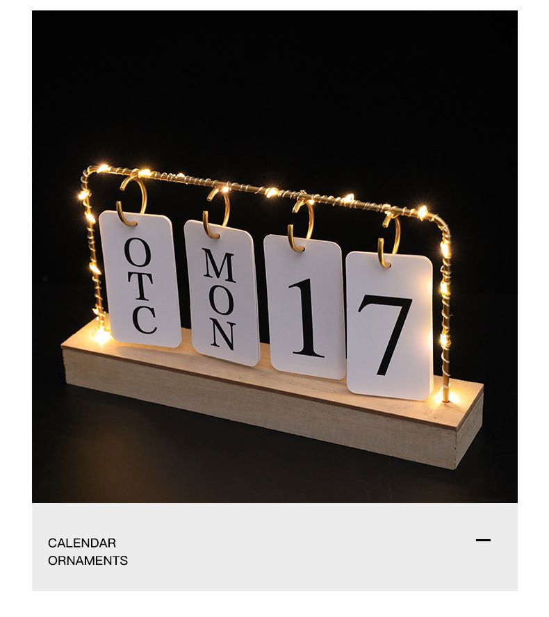 LỊCH ĐỂ BÀN CÓ ĐÈN