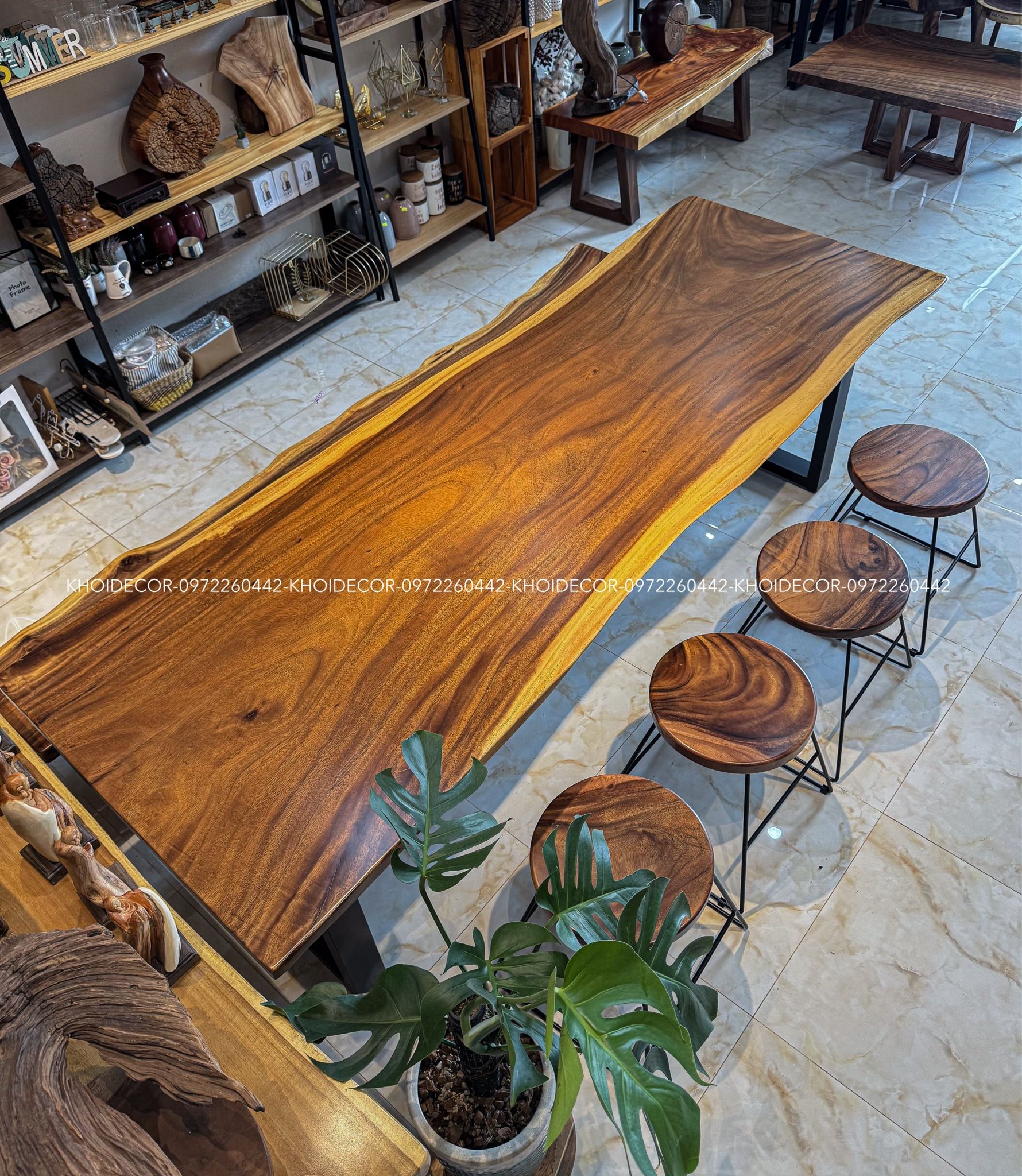 BÀN GỖ ME TÂY 240 x 81-86 x 5 cm