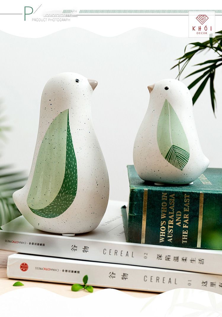 CHIM CÁNH CỤT SỨ