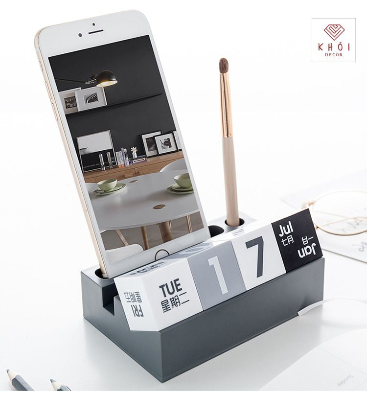 LỊCH XÚC XẮC