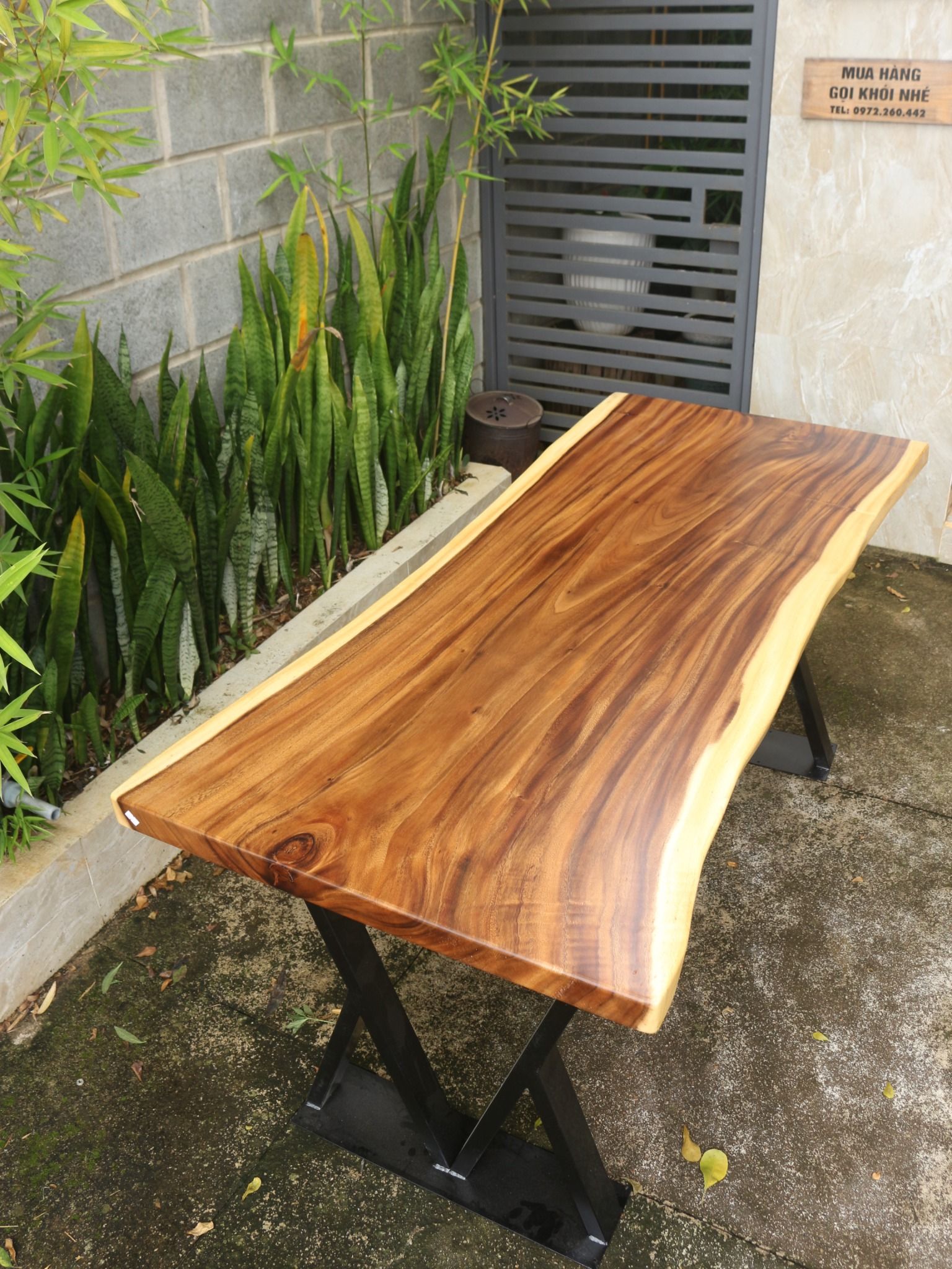 BÀN GỖ ME TÂY 160 x 64 - 74 x 5 cm
