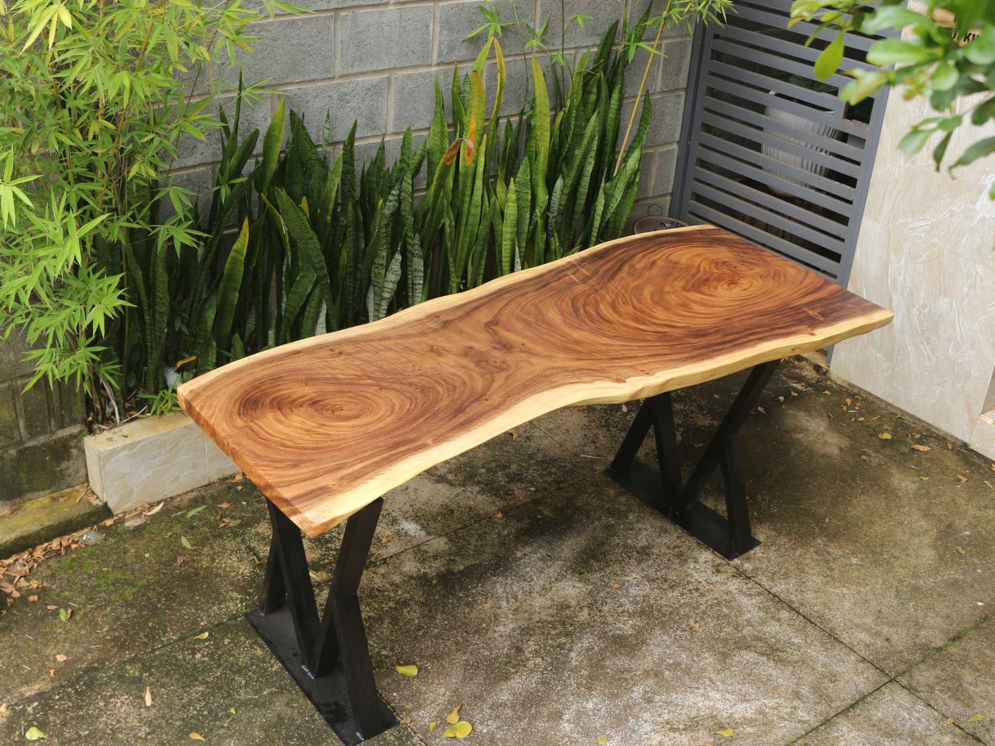 BÀN GỖ ME TÂY 175 x 65-70 x 5 cm