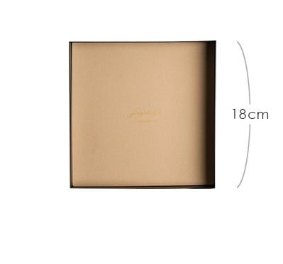 KHAY ĐỂ ĐỒ TRANG SỨC LÓT DA