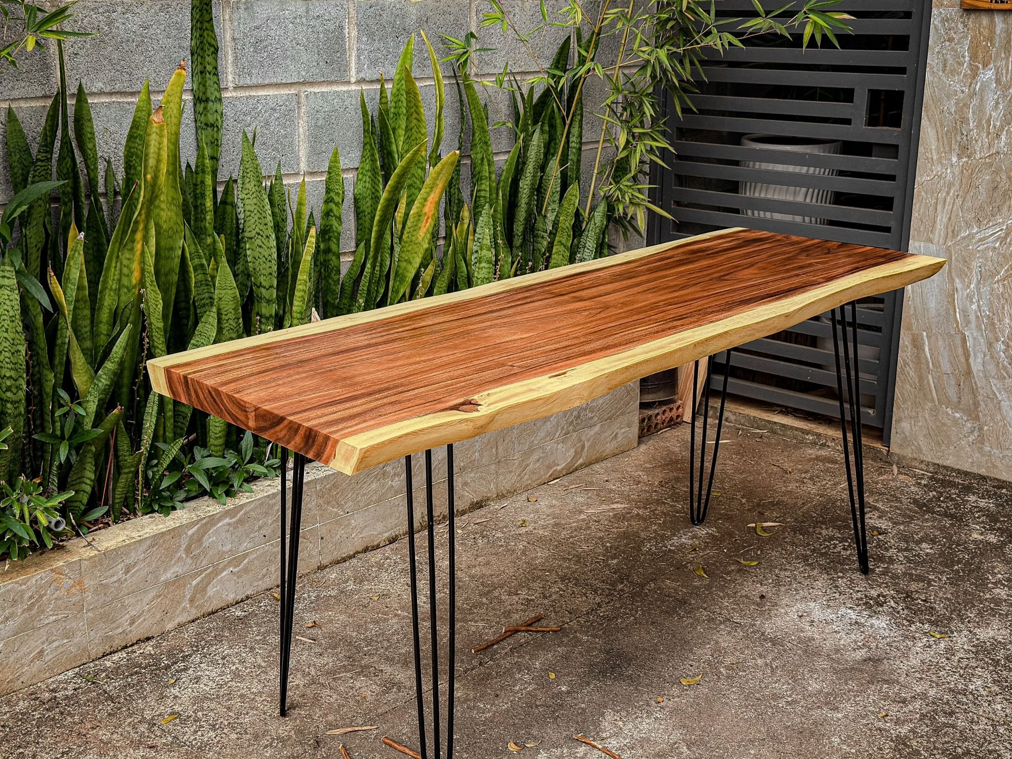 BÀN GỖ ME TÂY 170 x 60-62 x 5 cm