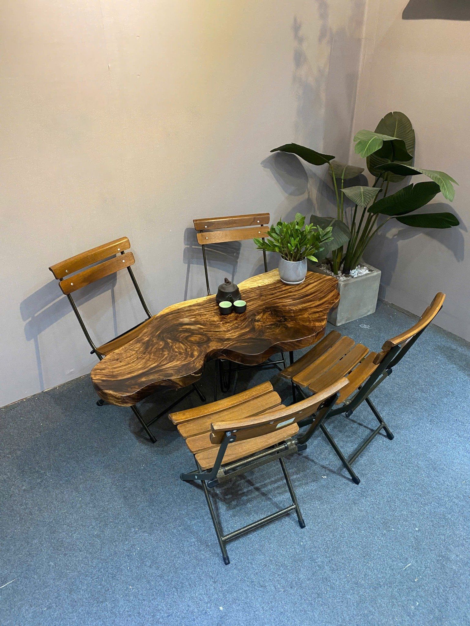 BÀN GỖ ME TÂY 105 x 46 x 5 cm