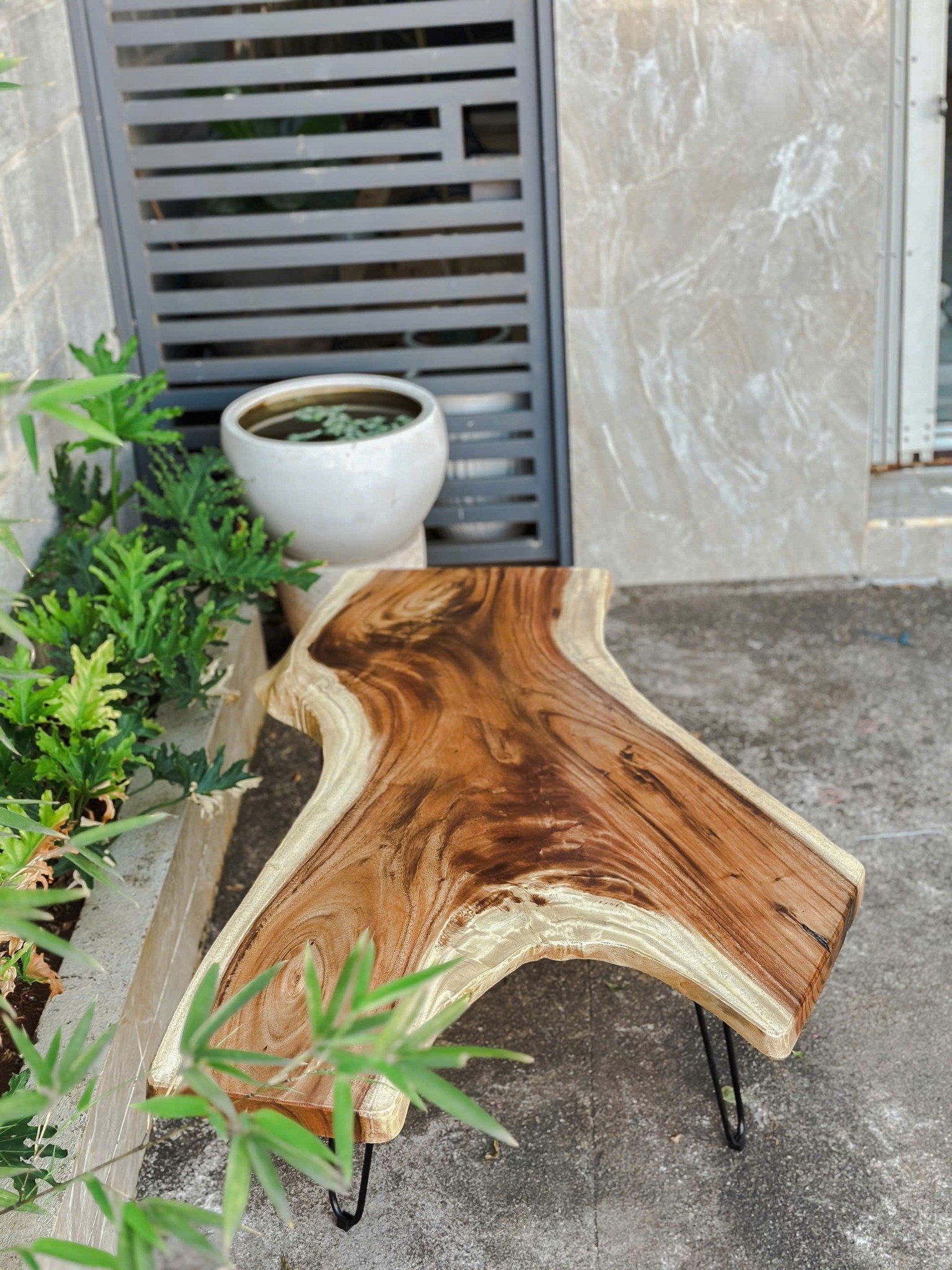 BÀN GỖ ME TÂY 120 x 50-70 x 5 cm