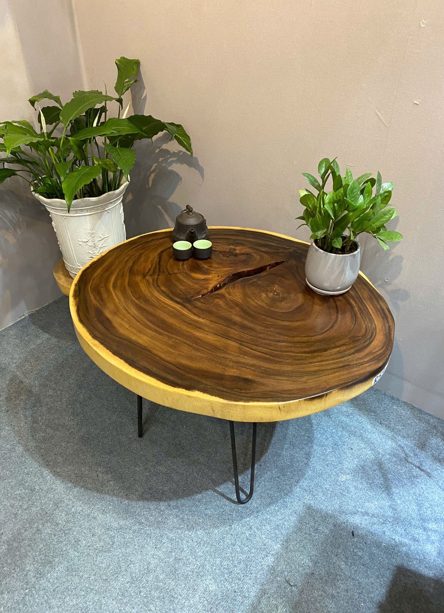 BÀN GỖ ME TÂY 74 x 64 x 5 cm