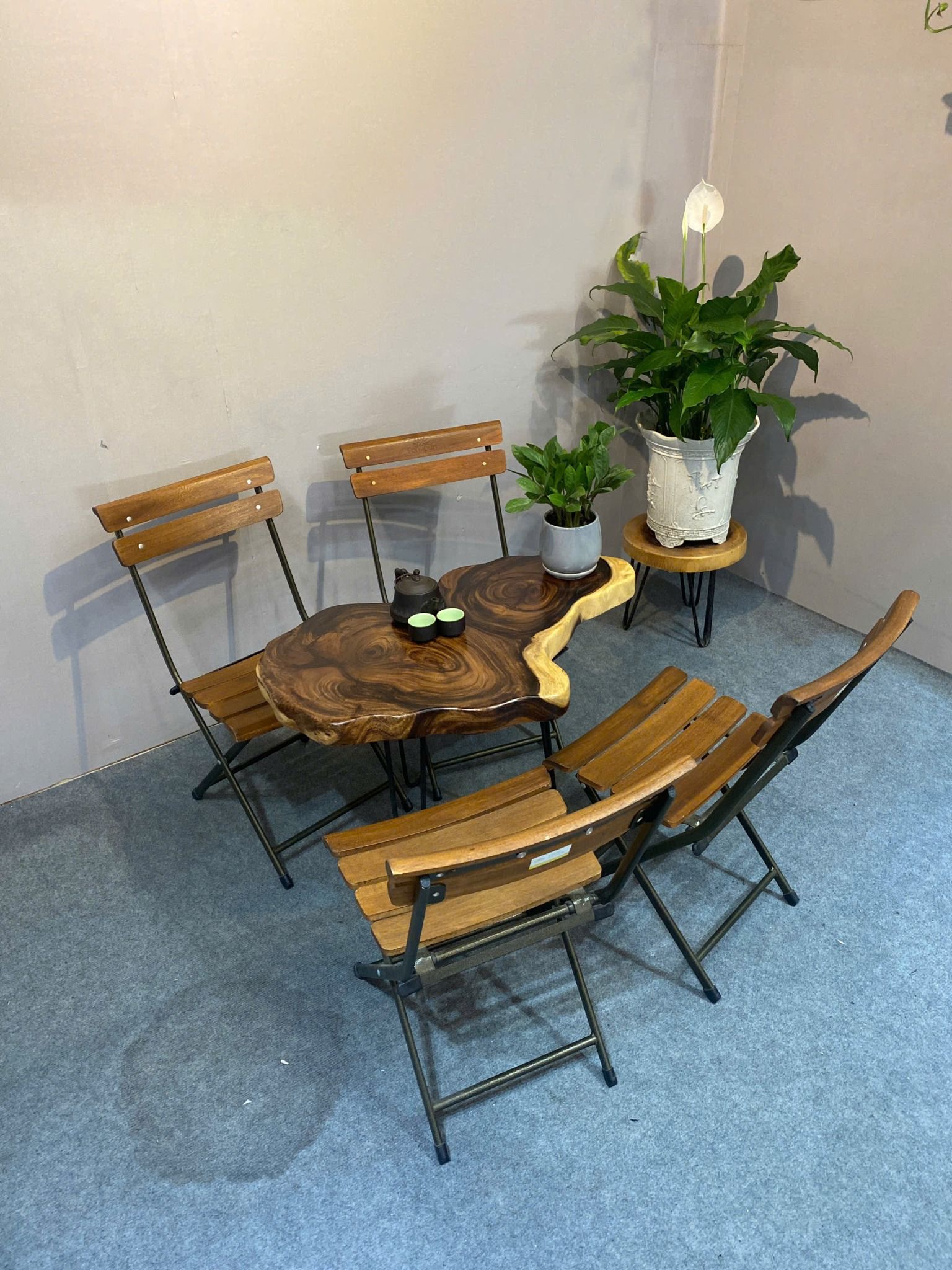 BÀN CAFE GỖ ME TÂY 74 x 41 x 5 cm