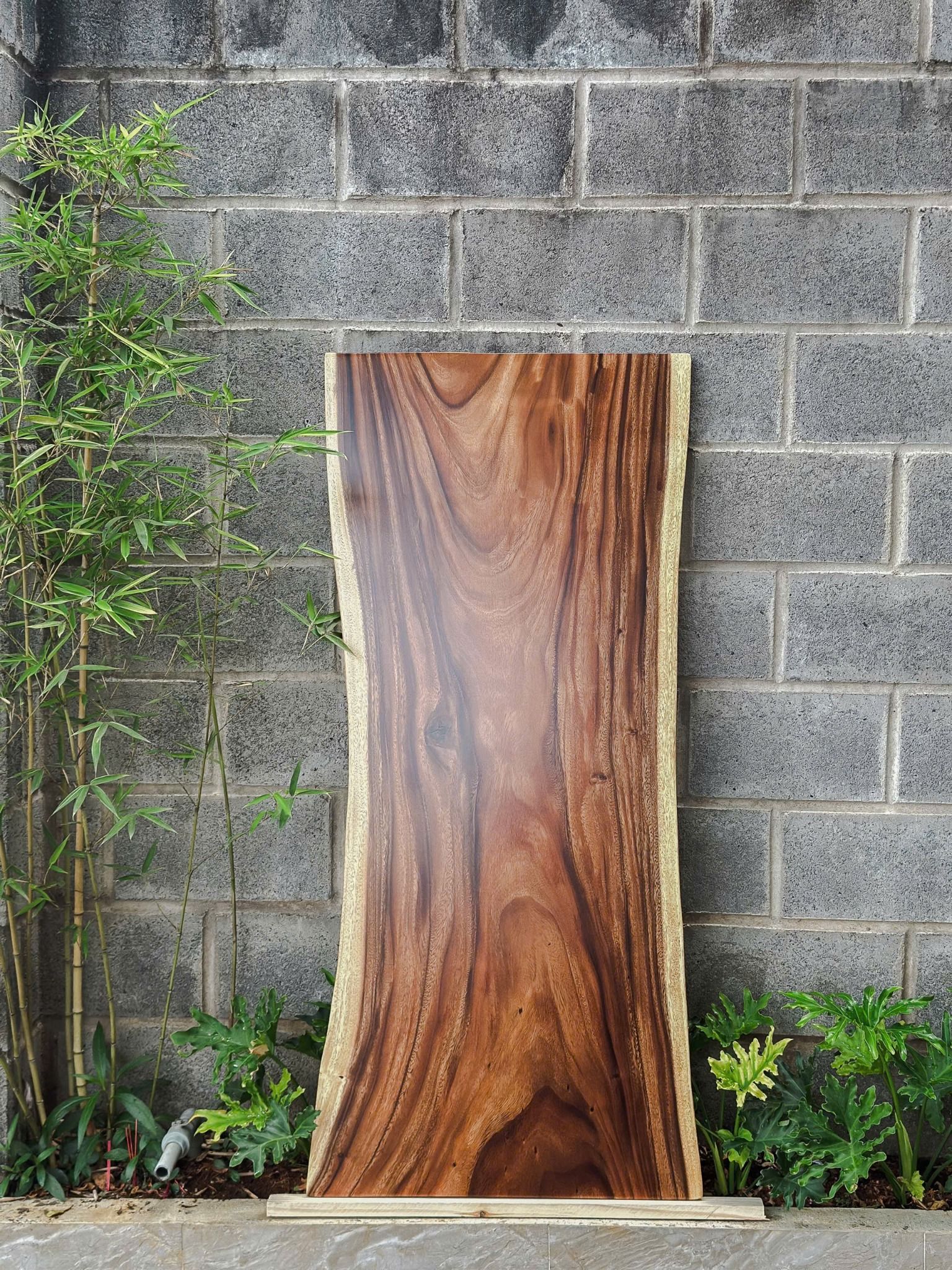 BÀN GỖ ME TÂY 140 x 62-56-66 x 3 cm