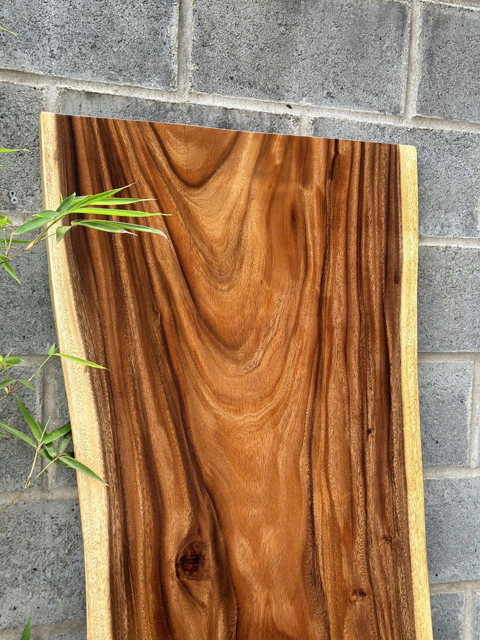 BÀN GỖ ME TÂY 140 x 62-56-66 x 3 cm