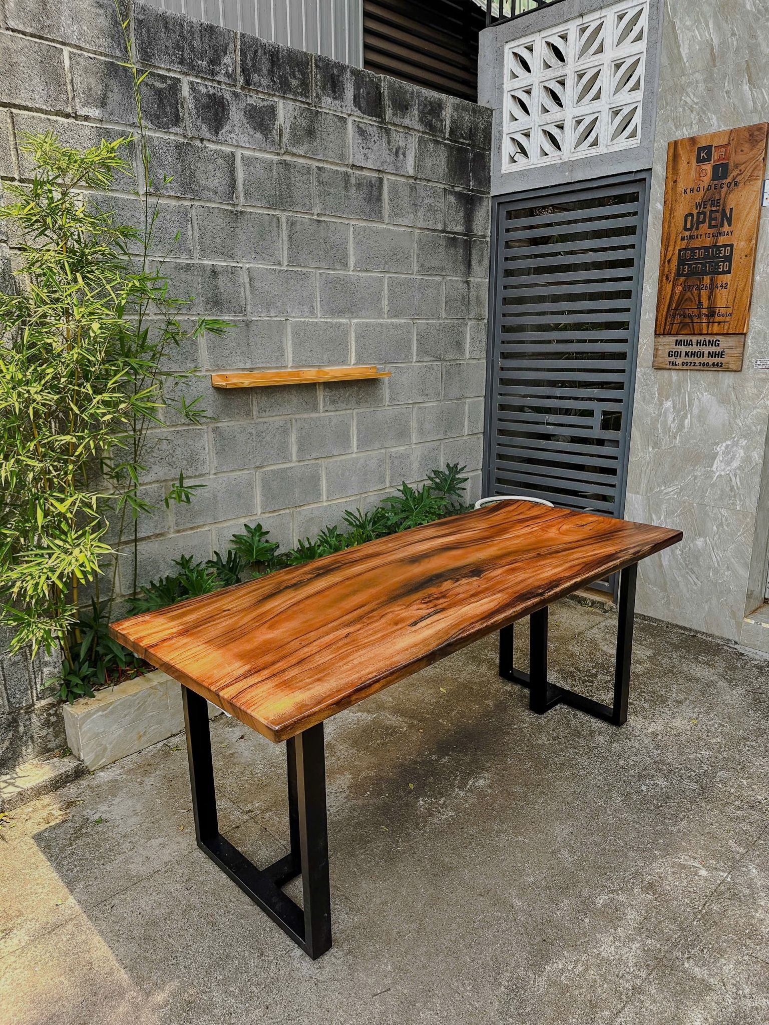 BÀN GỖ ME TÂY 180 x 75 x 3.5 cm