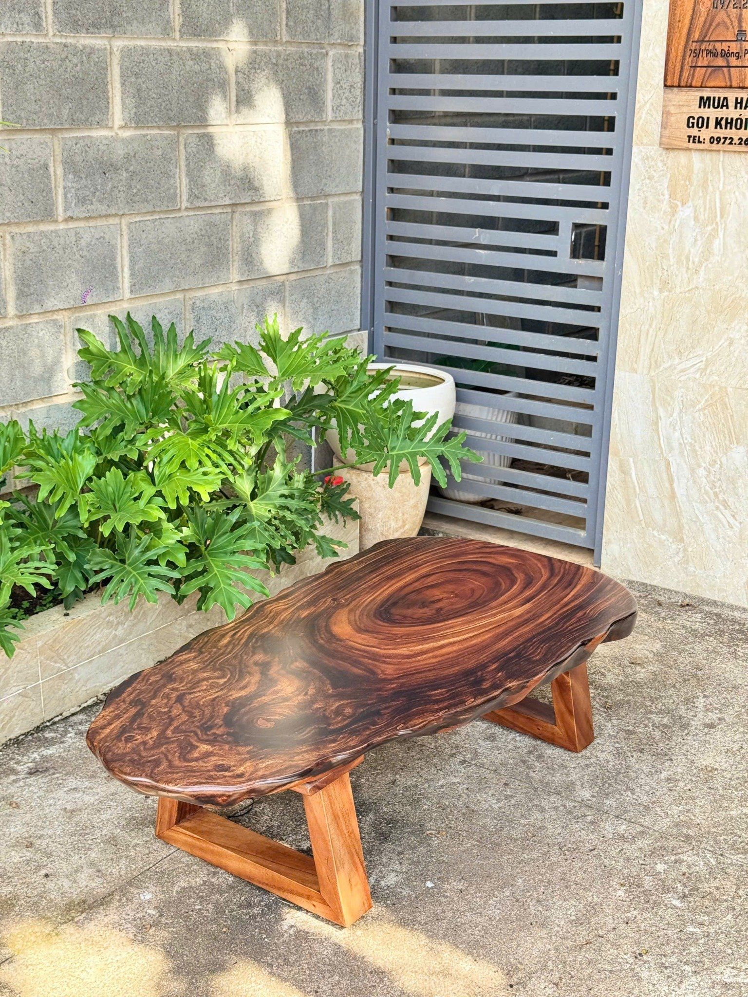 BÀN SOFA 133 x 70 x 6.5 cm