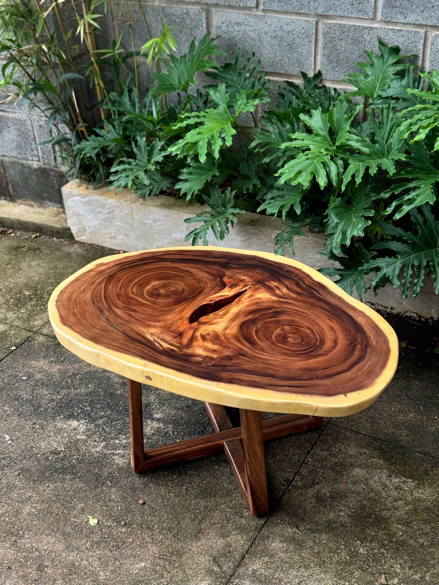 BÀN GỖ ME TÂY 90 x 64 x 5 cm