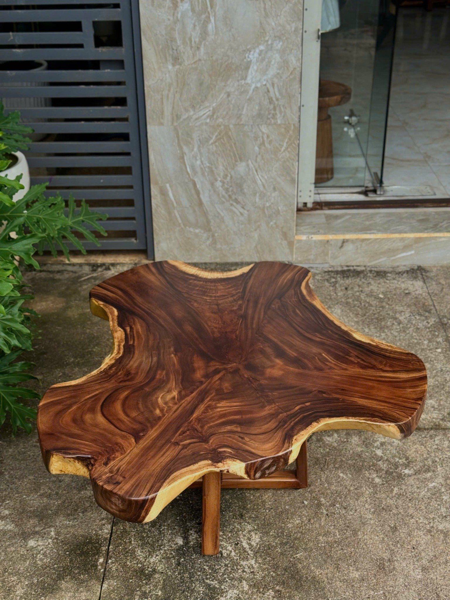BÀN SOFA GỖ ME TÂY 91 x 69 x 7 cm
