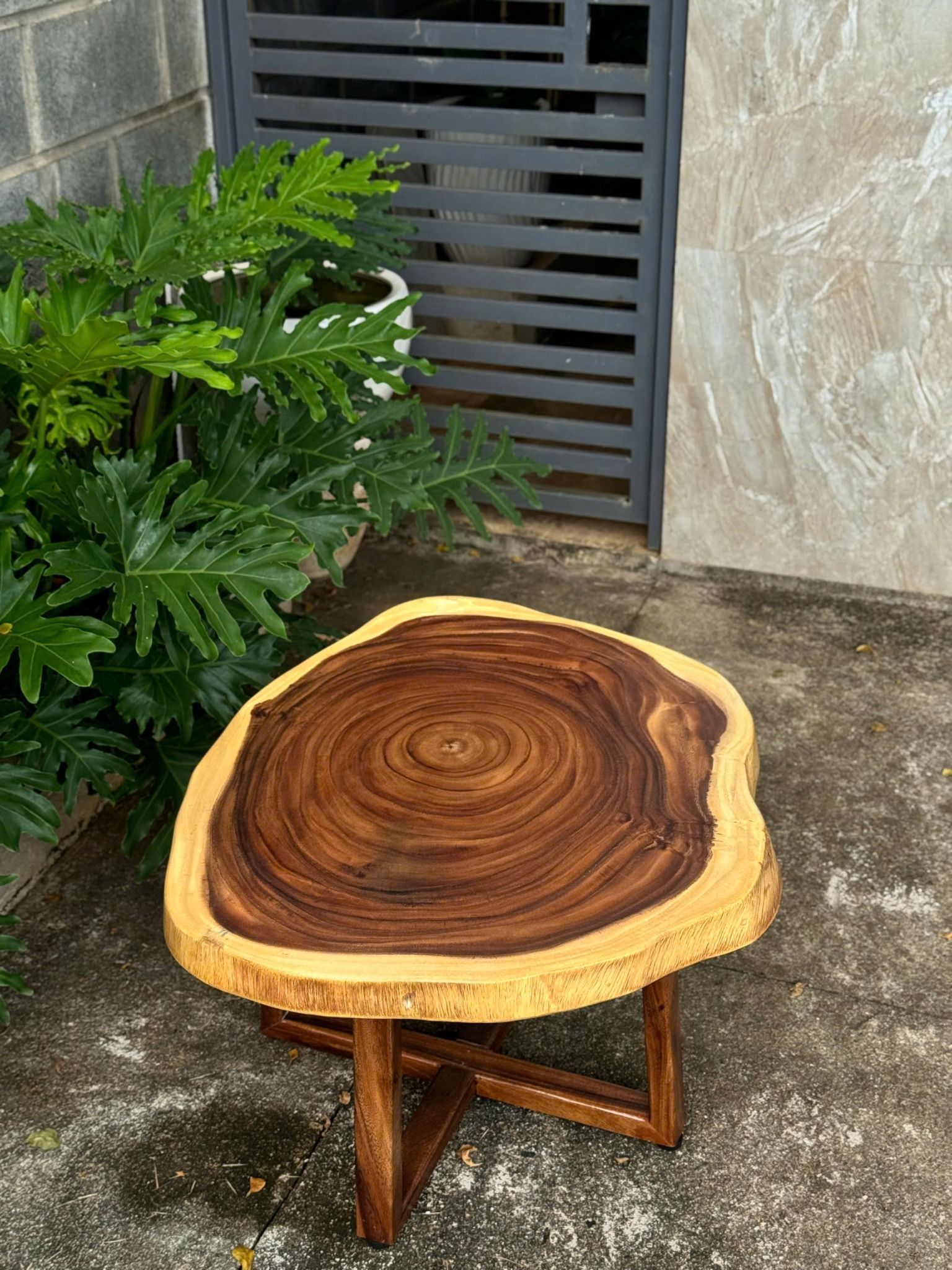 BÀN GỖ ME TÂY 78 x 76 x 5 cm
