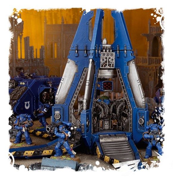 SPACE MARINES DROP POD