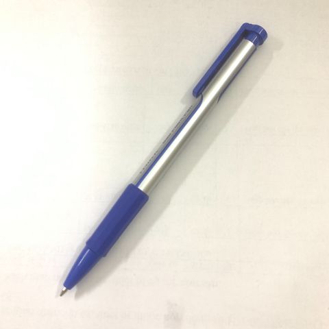 Bút bi Deli Q29-BL Nét 0.7mm - Mực xanh