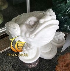 Cóc Ba Chân Bằng Đá Trắng Nguyên Khối