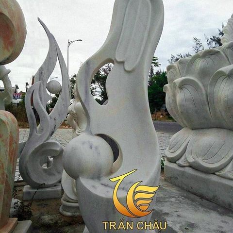 Tượng Nghệ Thuật Đá Trang Trí Sân Vườn