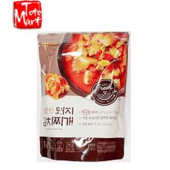 Canh / súp kim chi thịt heo Ourhome Hàn Quốc (300g)