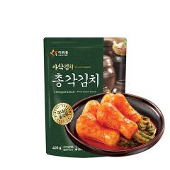 Kim chi củ cải Ourhome (400g) - nhập khẩu Hàn Quốc