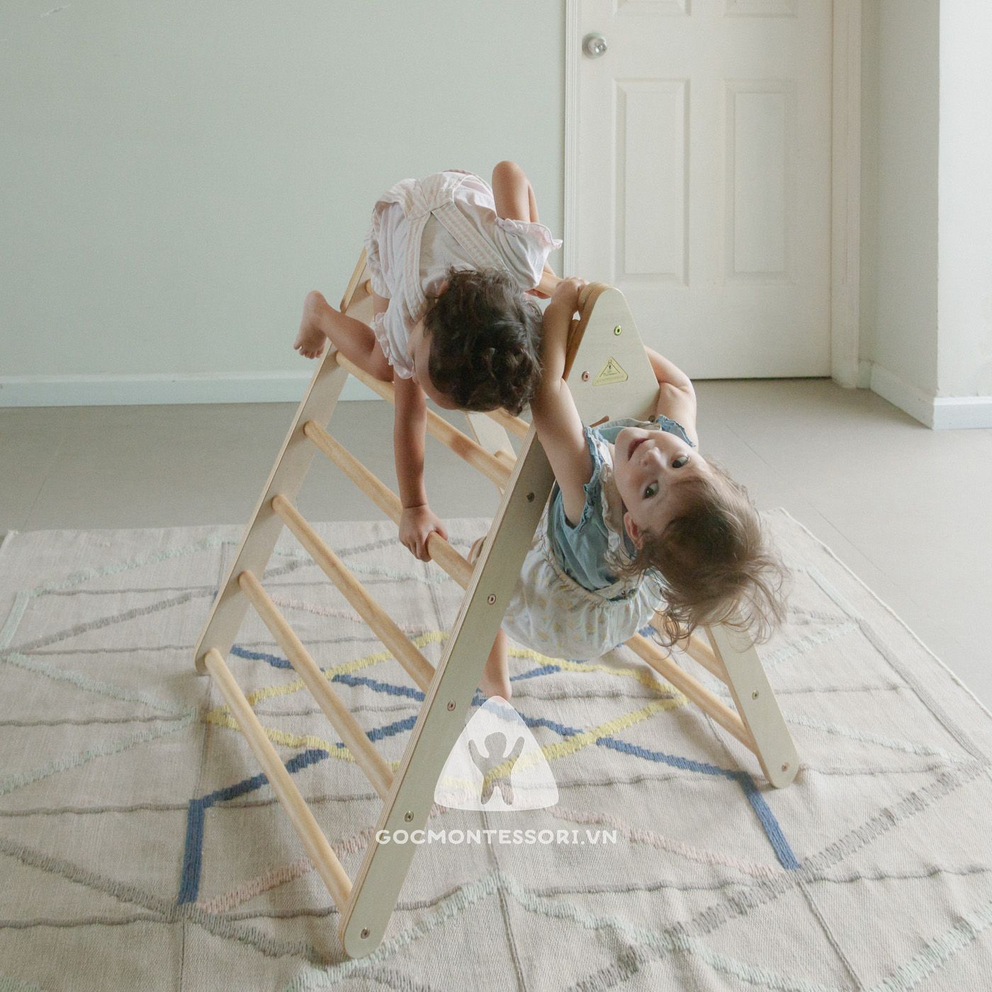 Foldable Pikler Triangle