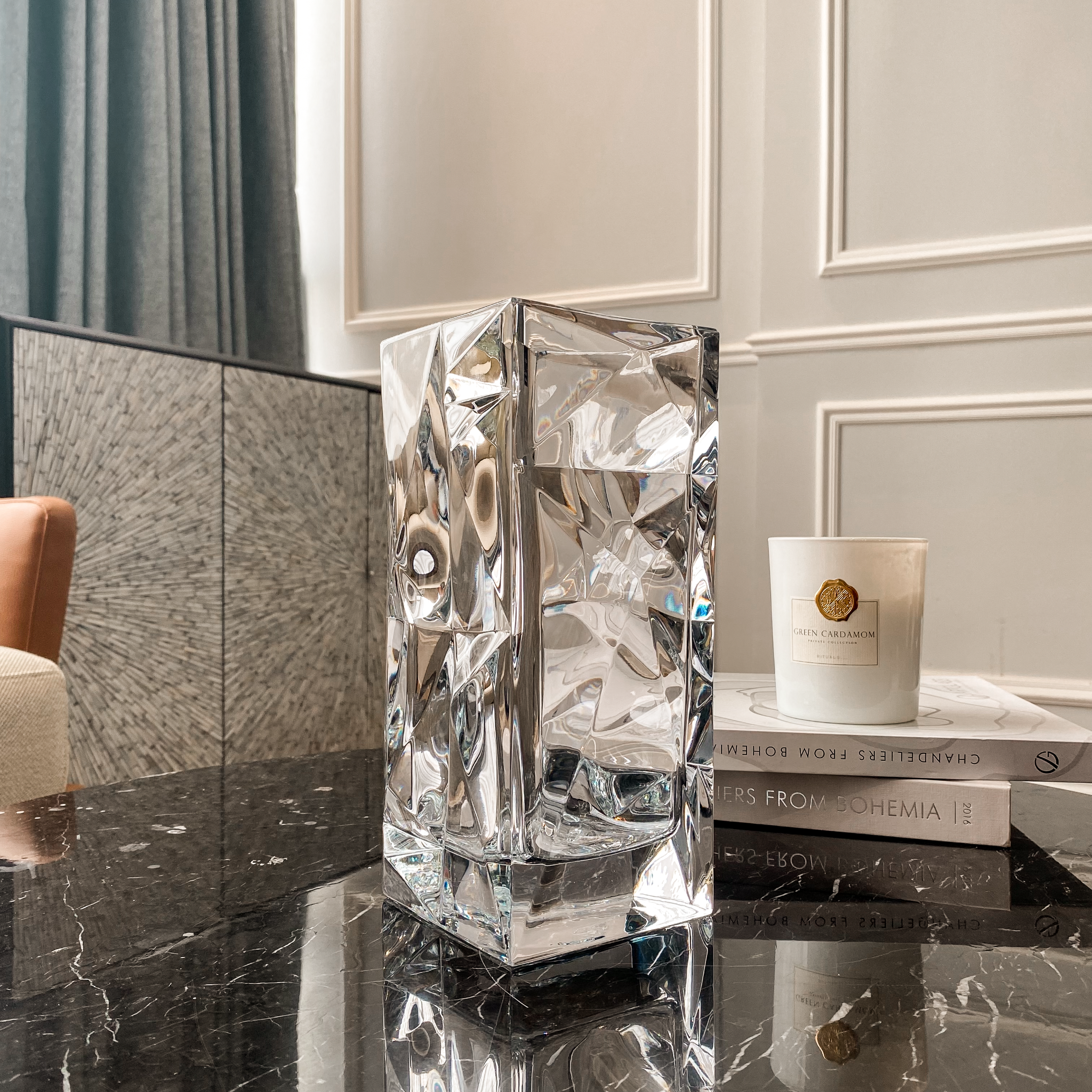 Lọ hoa pha lê trụ Crystalization