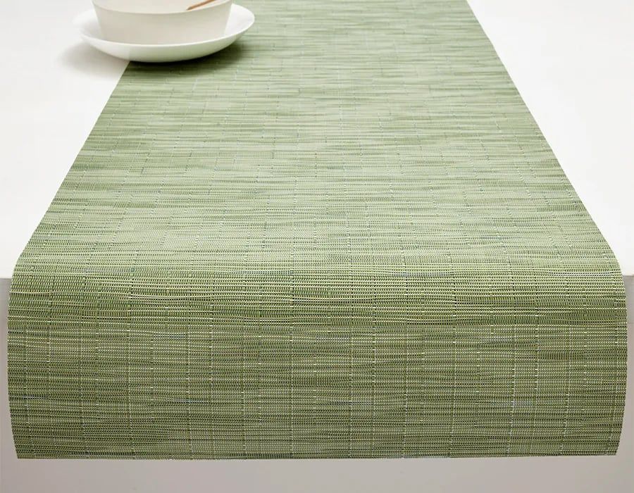 Khăn trải bàn Runner Bamboo Spring Green Chilewich