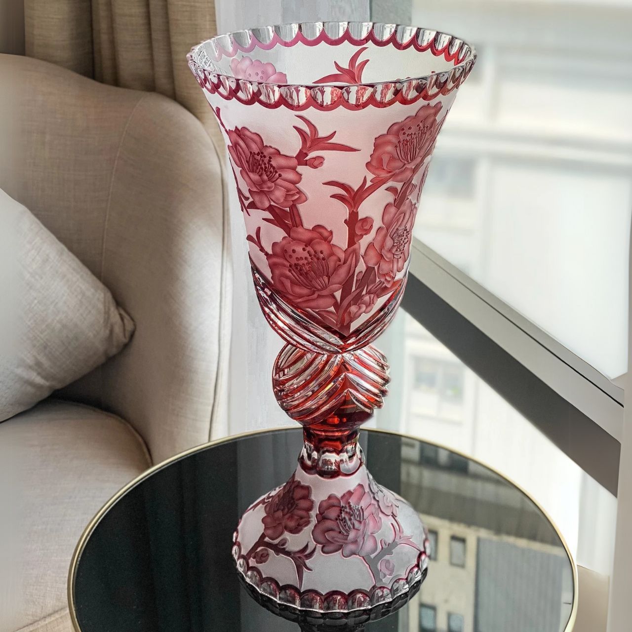 Lọ hoa Sakura đỏ Ales 82707 50.5cm