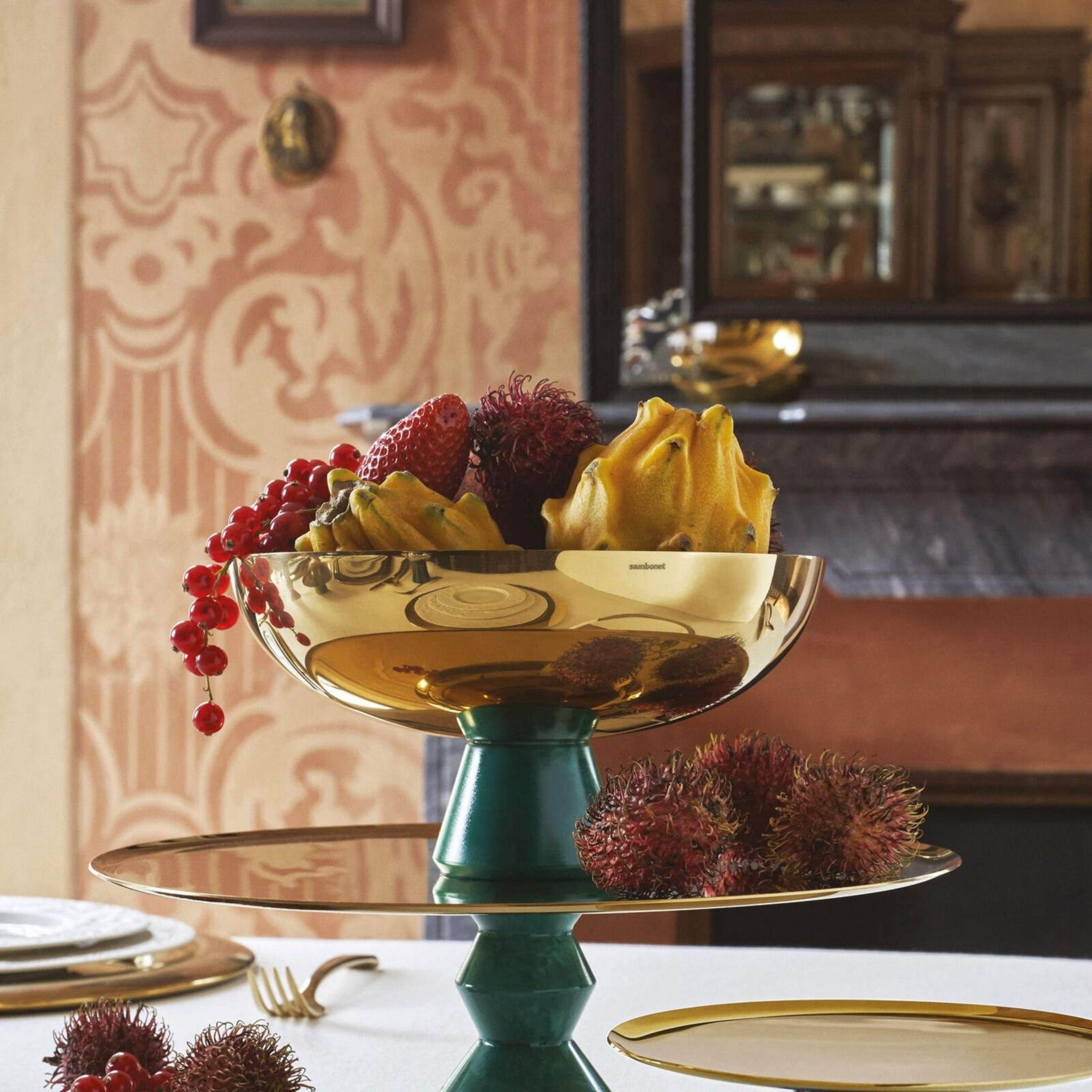 Tô chân đế Madame 20.5cm Mirror PVD Gold Sambonet
