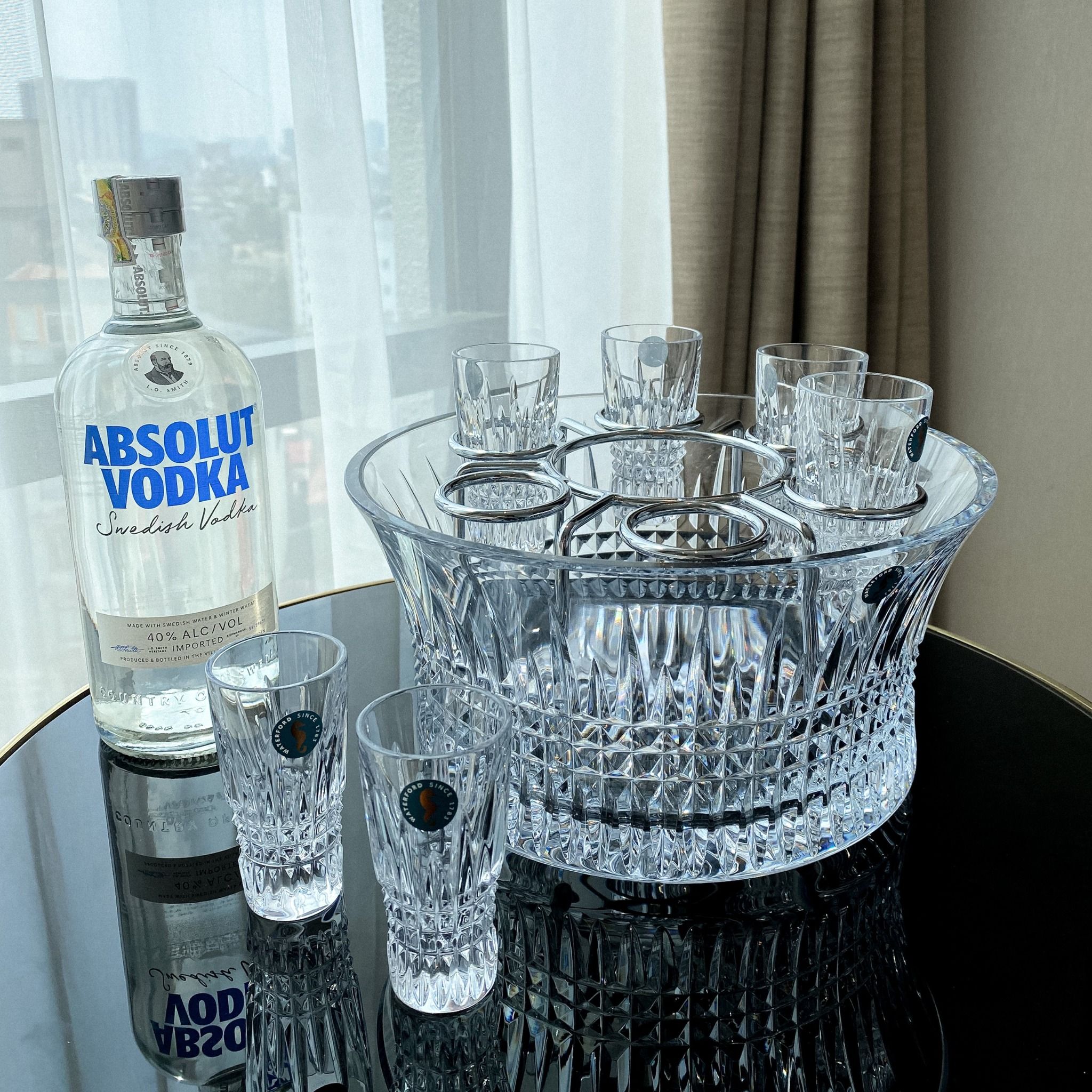 Bộ chén rượu vodka pha lê Waterford (kèm khung inox)