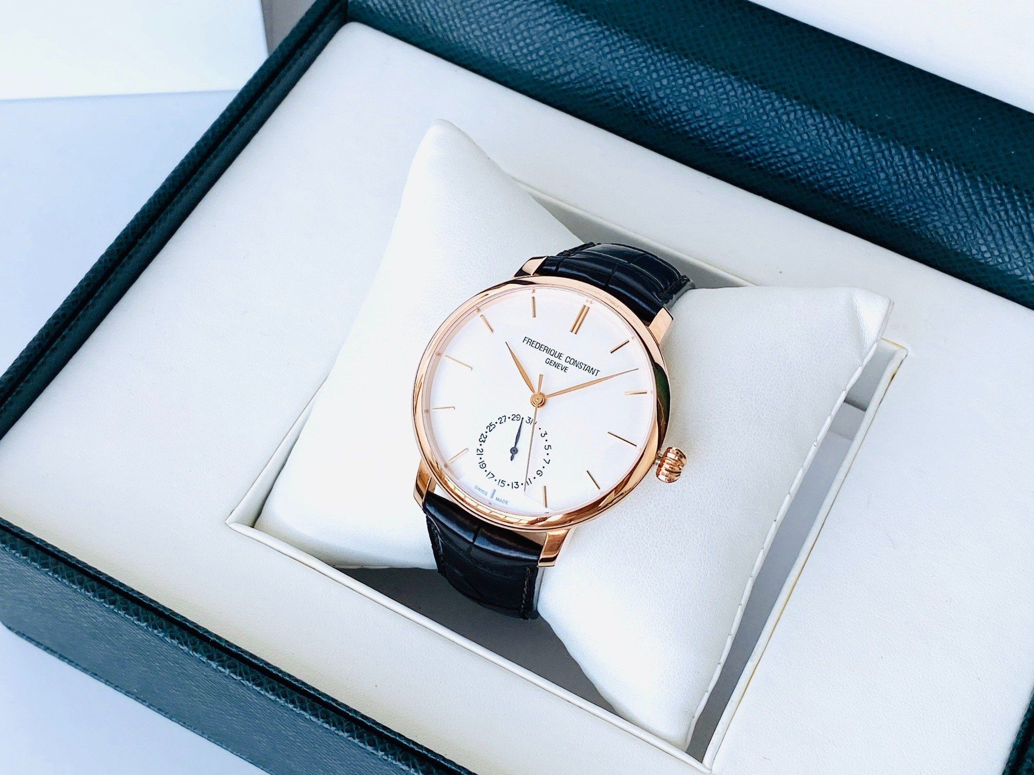 FREDERIQUE CONSTANT FC-710V4S4 Slimline 42mm