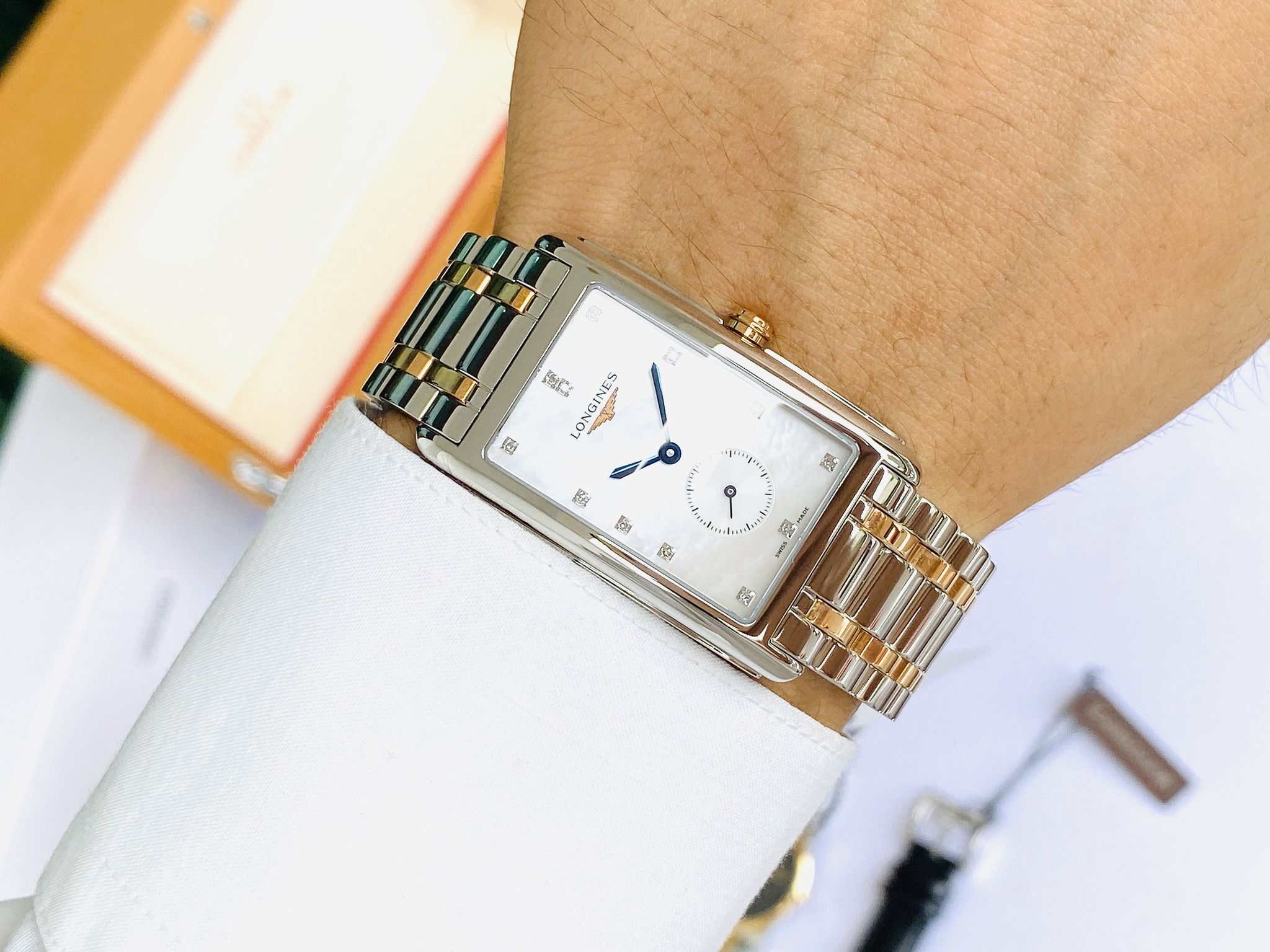 Longines DolceVita 18K L5.755.5.87.7 Watch 25.8x42mm