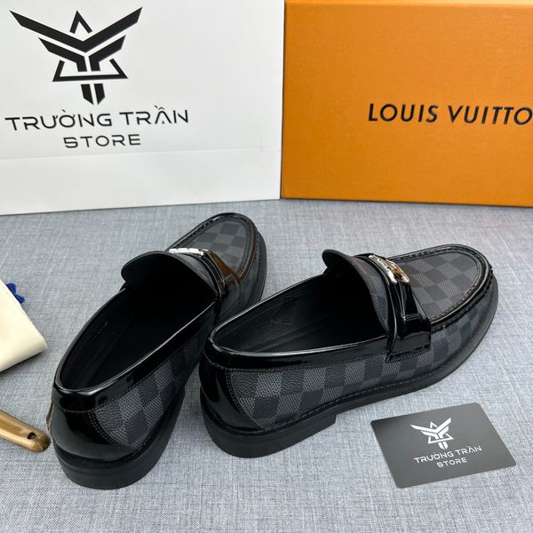 Lv loafers shop replica