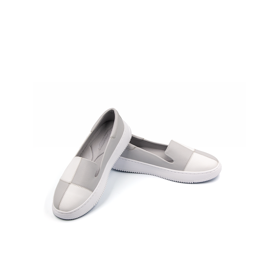 Giày Sneakers Nữ Sọc Caro Cá Tính TOMOYO