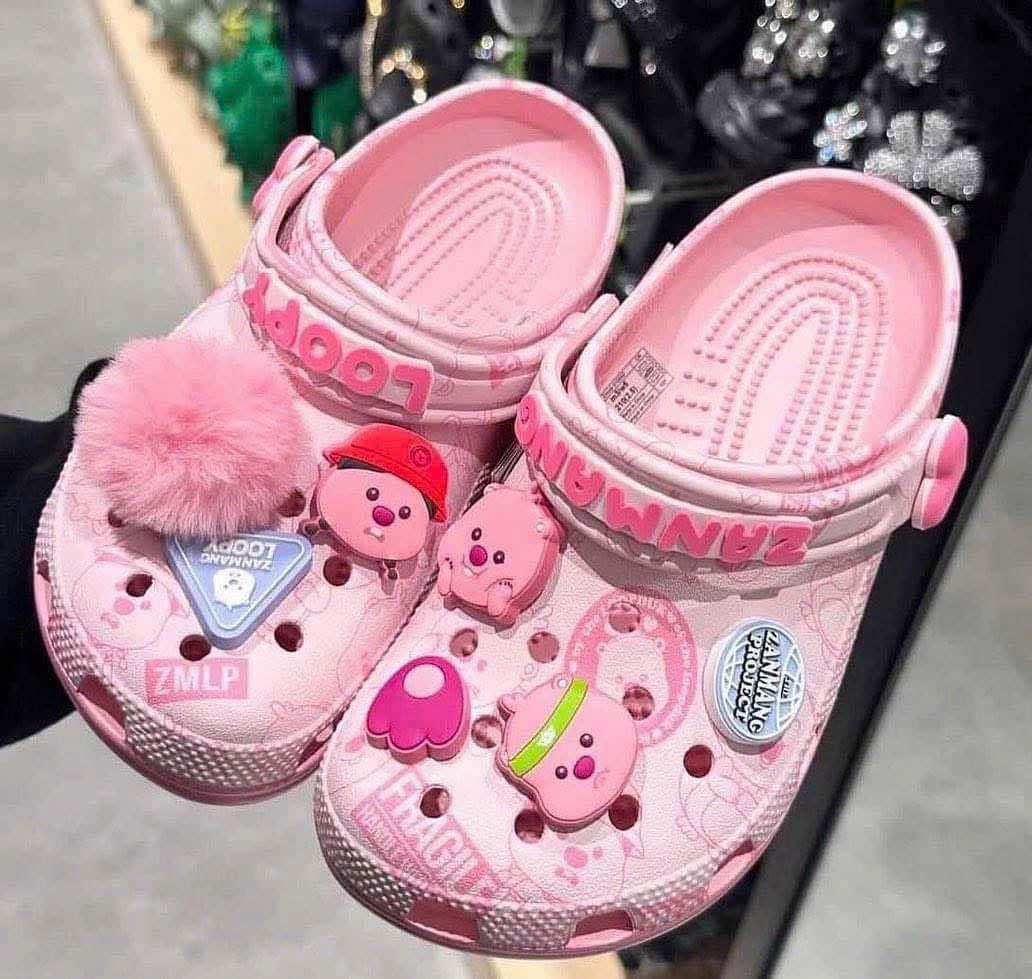 2604 - HÀNG CHÍNH HÃNG - GIÀY CLOG UNISEX CROCS BAYA - LOOPY HỒNG - CODE: 210552-90H