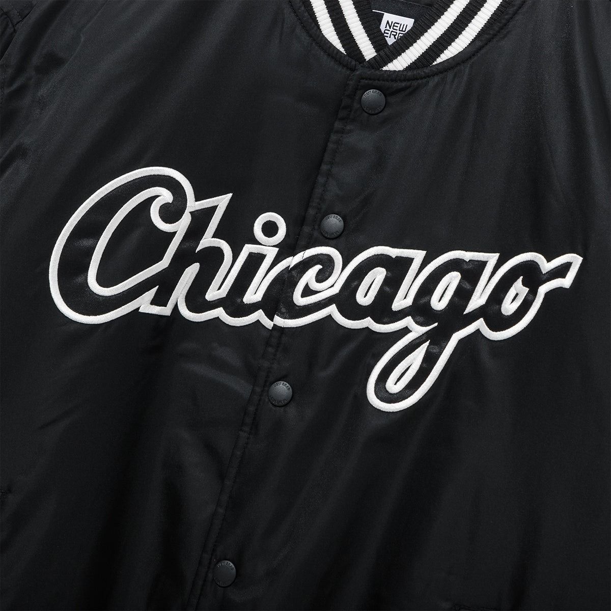 2677 - HÀNG CHÍNH HÃNG - ÁO KHOÁC BOMBER PHAO NEW ERA CHICAGO - BLACK - CODE: 14397917