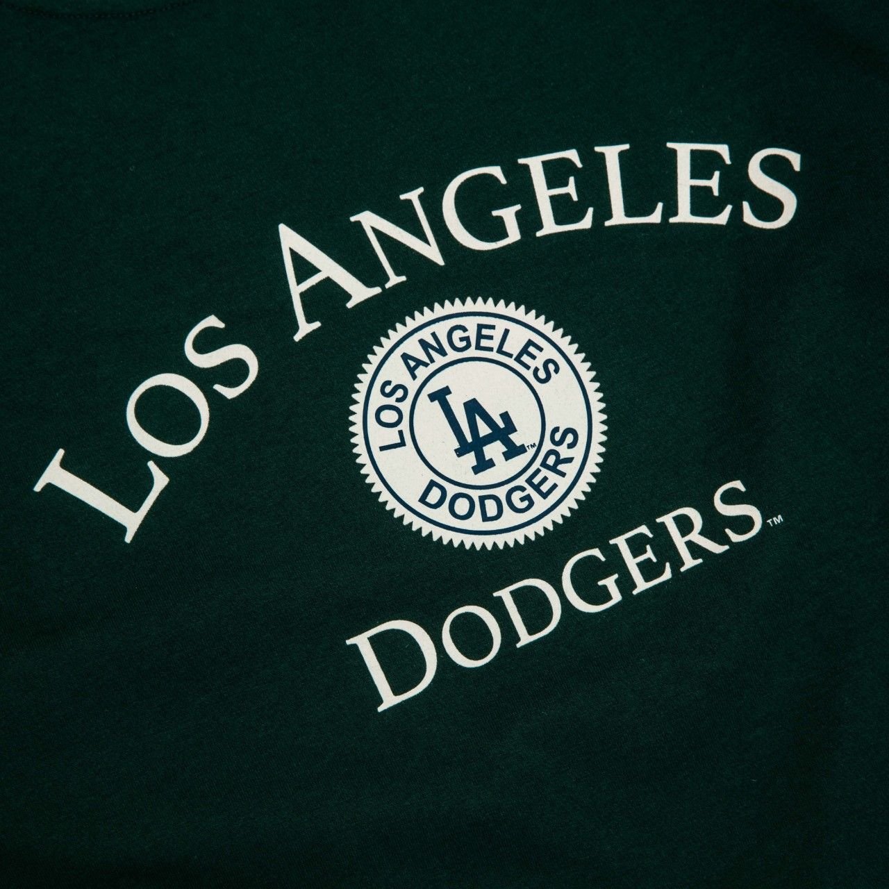 0001 - HÀNG CHÍNH HÃNG - ÁO THUN NEW ERA - LOS ANGELES *Deep Green* - Code: 12354490 - 2021**