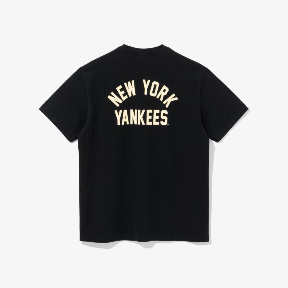  0335 - HÀNG CHÍNH HÃNG - ÁO THUN NEW ERA (8) - New York YANKEES *ĐEN CHỮ TAN* - Code: 13086578 