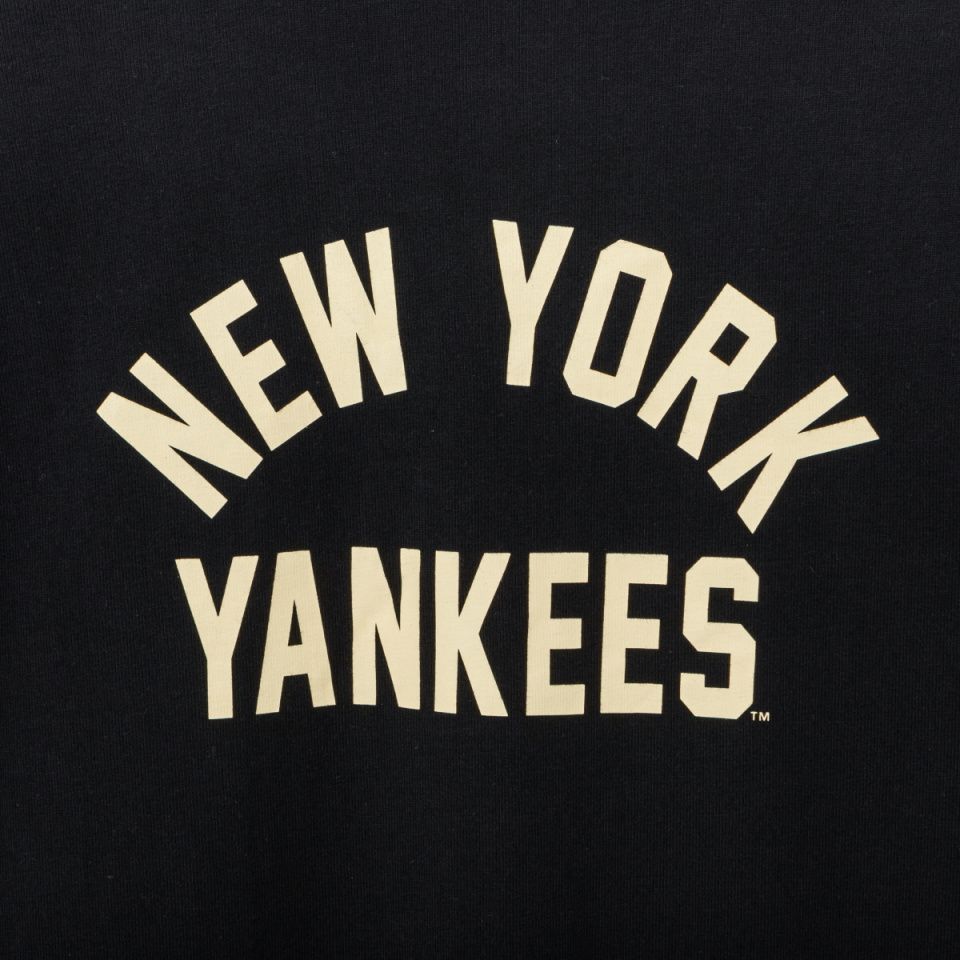  0335 - HÀNG CHÍNH HÃNG - ÁO THUN NEW ERA (8) - New York YANKEES *ĐEN CHỮ TAN* - Code: 13086578 