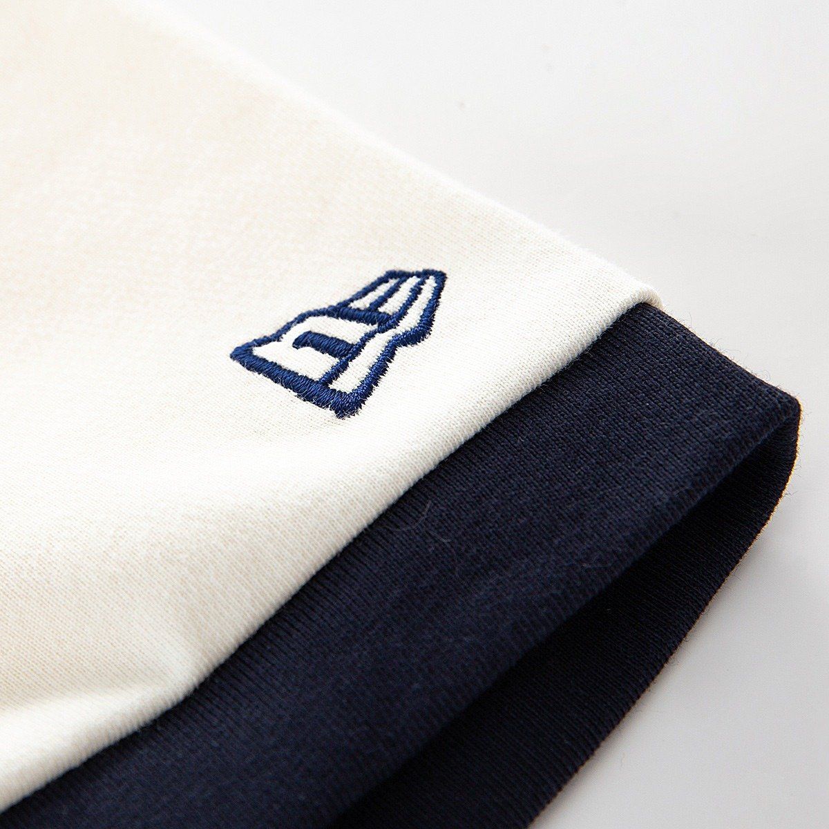 1463 - HÀNG CHÍNH HÃNG - ÁO NEW ERA - SERIES NY YANKEES BEGIE - TRẮNG - CODE: 11929727
