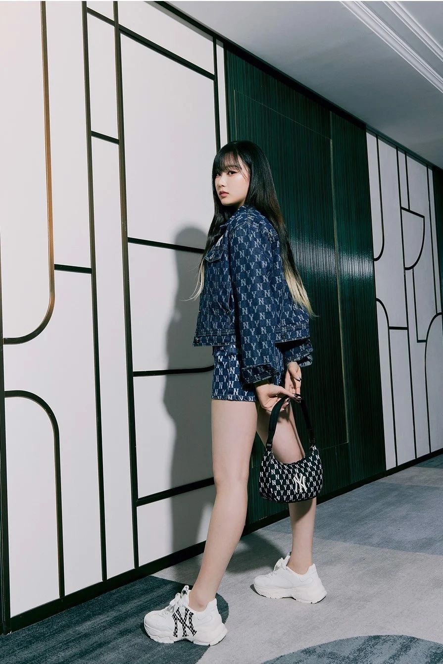 0434 - HÀNG CHÍNH HÃNG - TÚI MLB MONOGRAM HOBO BAG NEW YORK - ĐEN - CODE: 3ABQS012N-50BKS