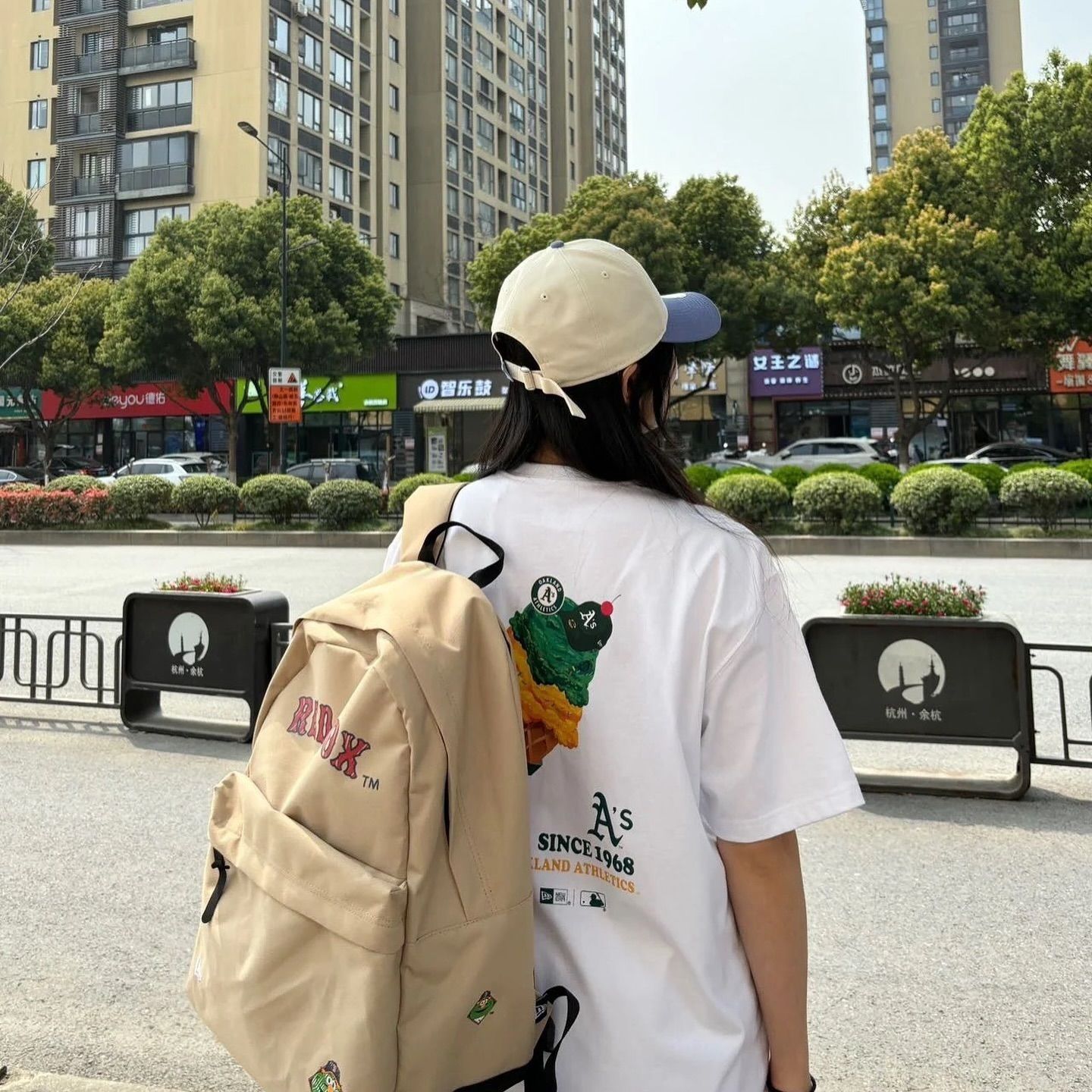 2678 - HÀNG CHÍNH HÃNG - ÁO NEW ERA - A'S CÂY KEM XANH LÁ - TRẮNG