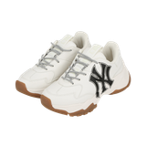  0098 - HÀNG CHÍNH HÃNG - GIÀY SNEAKER MLB CHUNKY NEW YORK GUM EMBO - *WHITE/GUM* - 2021** - Code: 