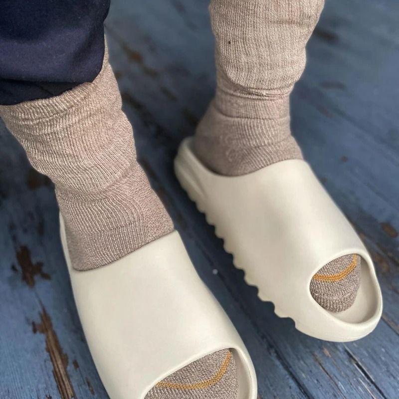 1220 - HÀNG CHÍNH HÃNG - Dép adidas Yeezy Slide Bone CODE : FZ5897