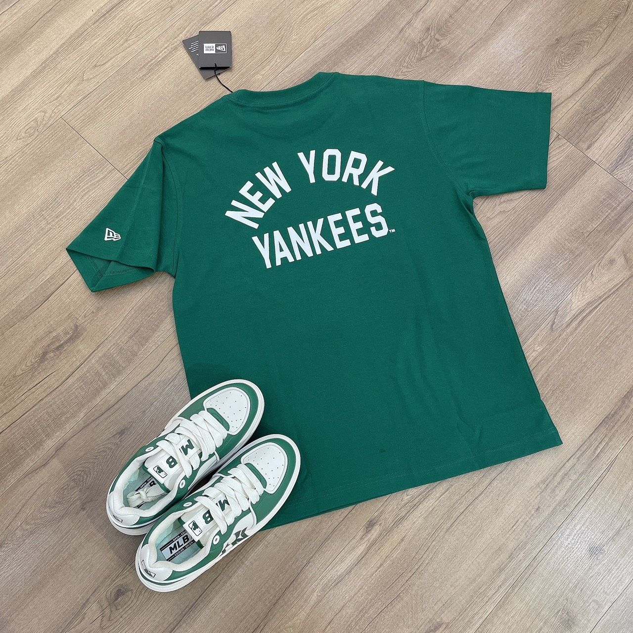 0848 - HÀNG CHÍNH HÃNG - ÁO THUN NEW ERA - NEW YORK YANKEES XANH RÊU - *GREEN* - Code: